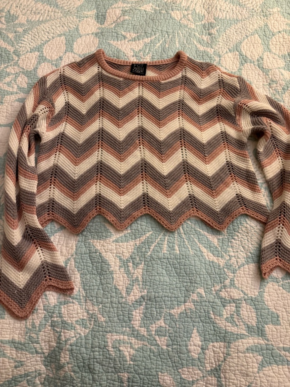 Crochet Chevron Cropped Knit Sweater - Pink, Gray & Cream